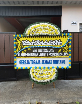 Papan Bunga Duka di Kutambaru